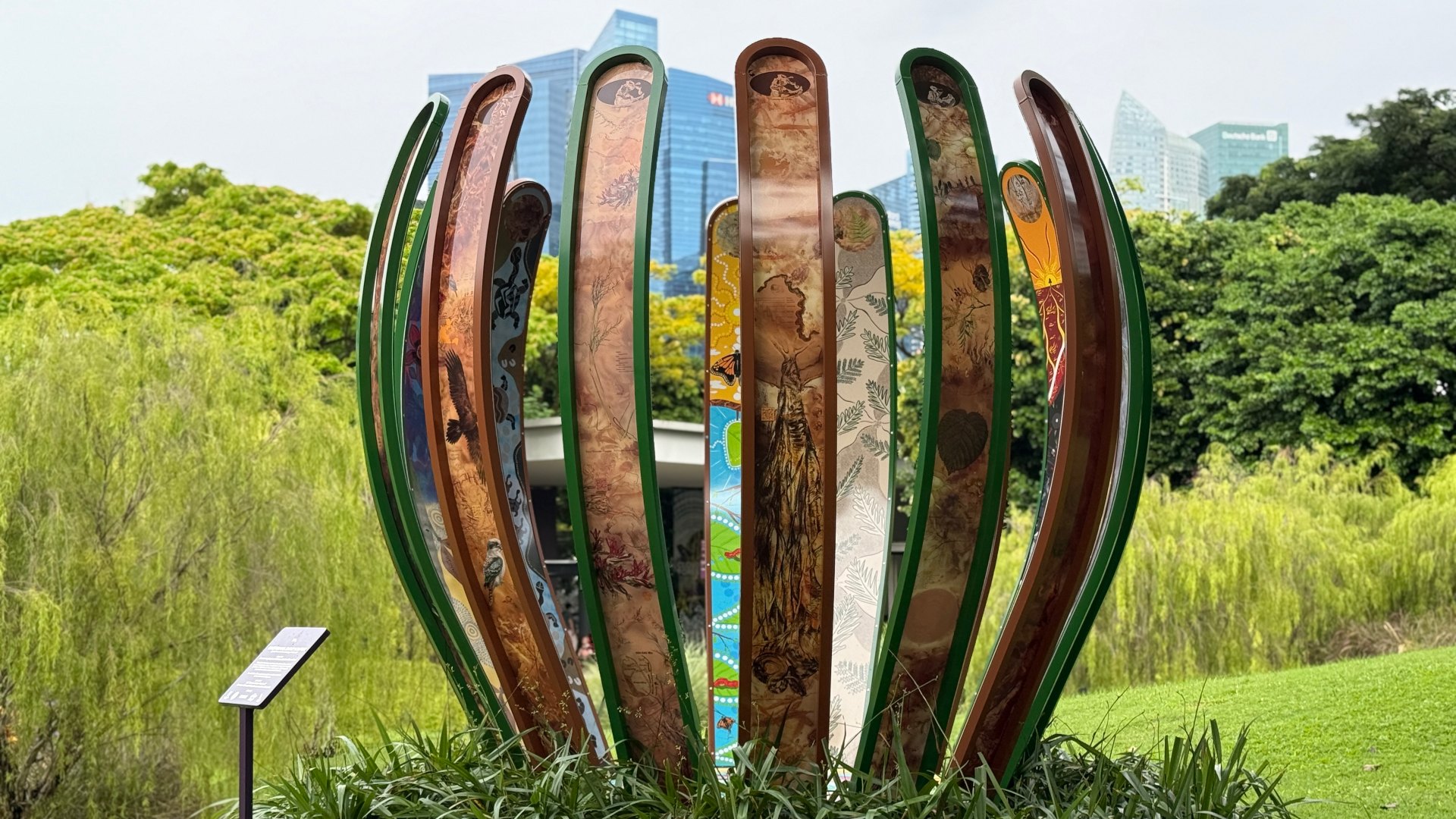 GENESTREAMING JOURNEY SCULPTURE