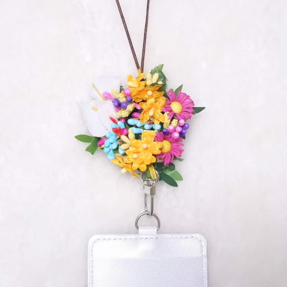 Get Crafty! &ndash; Floral Art Lanyard by Happy Hands Can