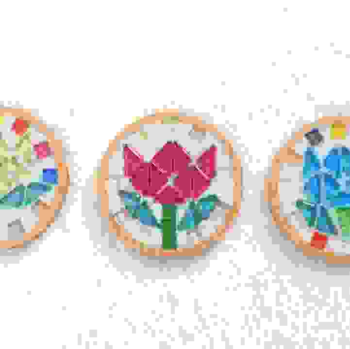 Get Crafty! &ndash; Tulip Mosaic Art by Happy Hands Can