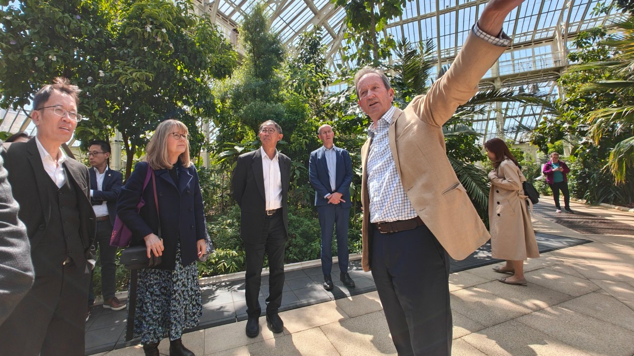 (From left) CEO of Gardens by the Bay Mr. Felix Loh, Director of Marketing and Commercial Enterprise at Kew Gardens Ms. Sandra Botterell, Chairman of Gardens by the Bay Mr. Niam Chiang Meng, Director of Kew Gardens Mr. Richard Deverell and Director of Gardens at Kew Gardens Mr. Richard Barley at Temperate House at Kew, the world’s largest Victorian glasshouse that houses rare and threatened plants.