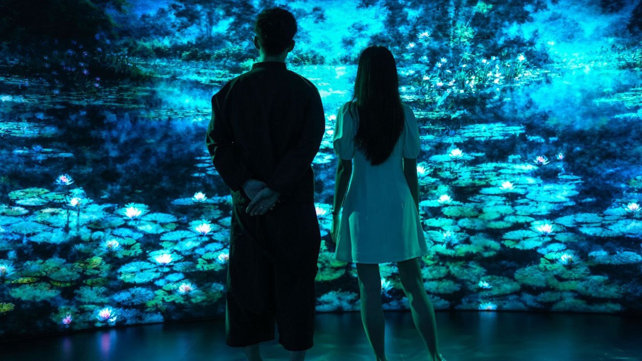 Night at the Lily Pond, one the spaces of Impressions of Monet: The Experience, imagines the beauty of Monet’s water lily pond at night – a scene he painted often – through digital projections.