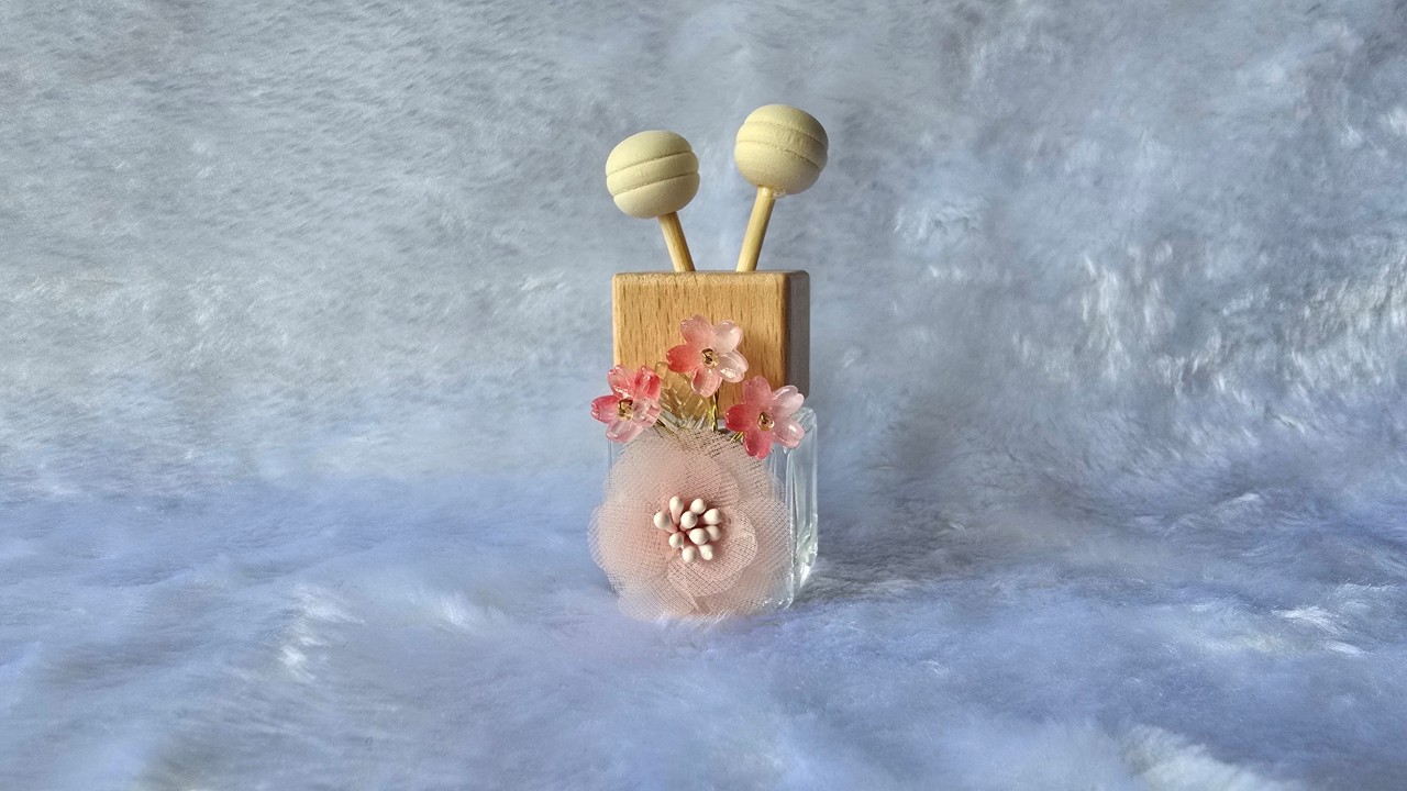 Get Crafty! - Spring Floral Wind Charm by Tippsyfingers