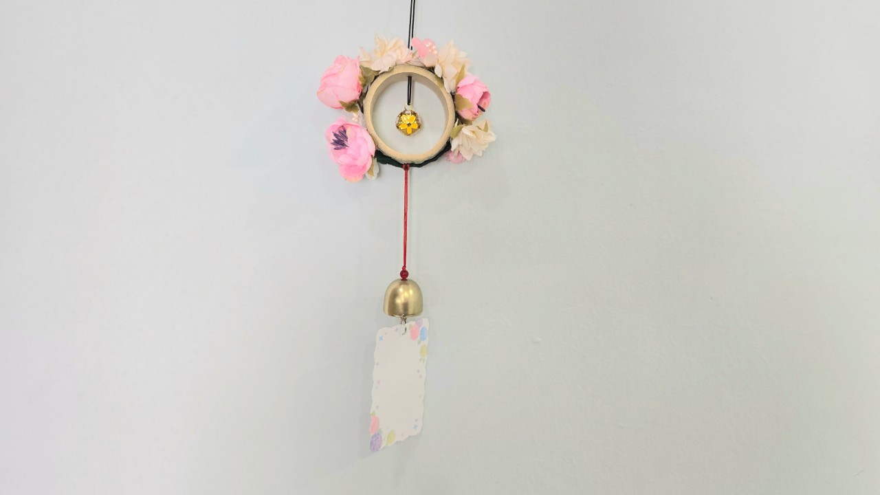 Get Crafty! - Spring Floral Wind Charm by Tippsyfingers
