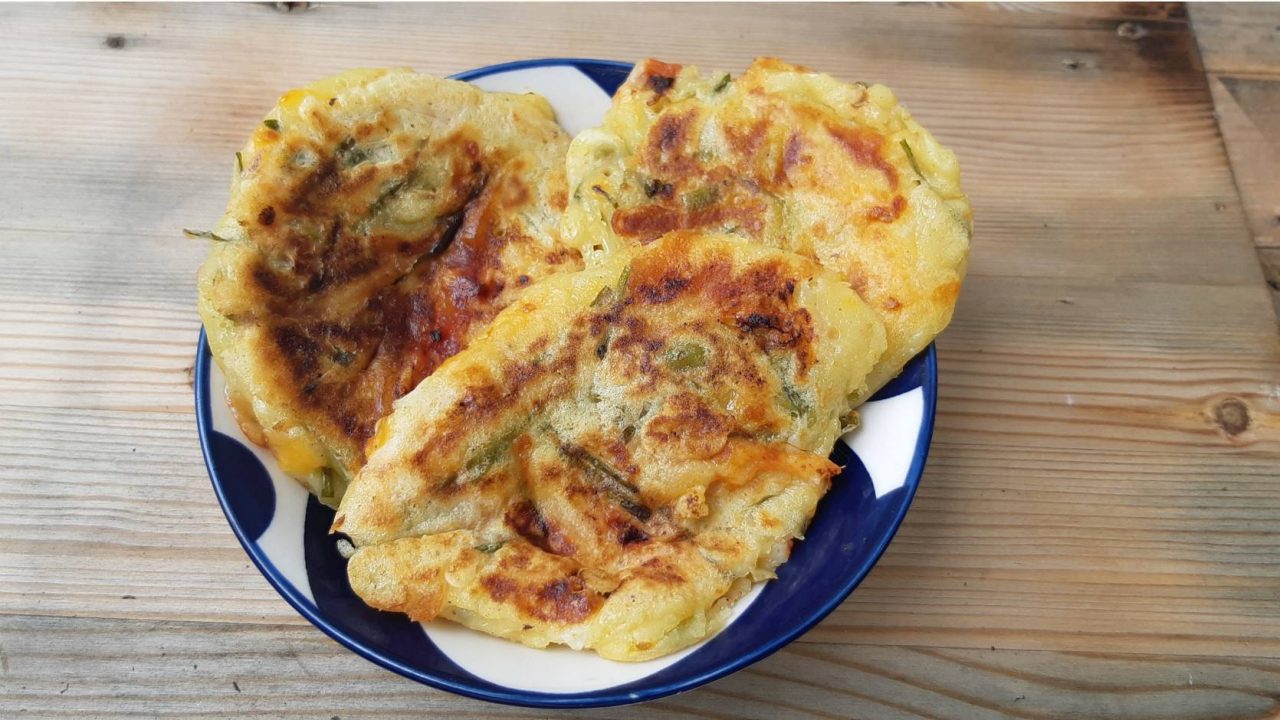 Spring Onion sourdough pancakes