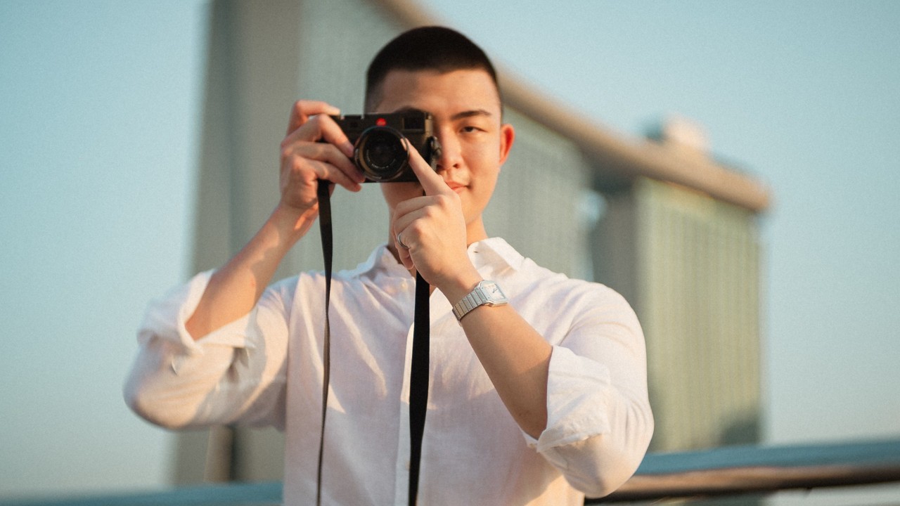 Meet Andy Yong (@andyyongfilms) — a Singapore-based photographer and content creator whose bite-sized videos have earned him 2 million followers on Instagram and 1.4 million on TikTok. For years, the Gardens have been one of his favourite places to shoot, chase light, and find fresh perspectives — some of which have gone on to inspire thousands of his own followers to visit..