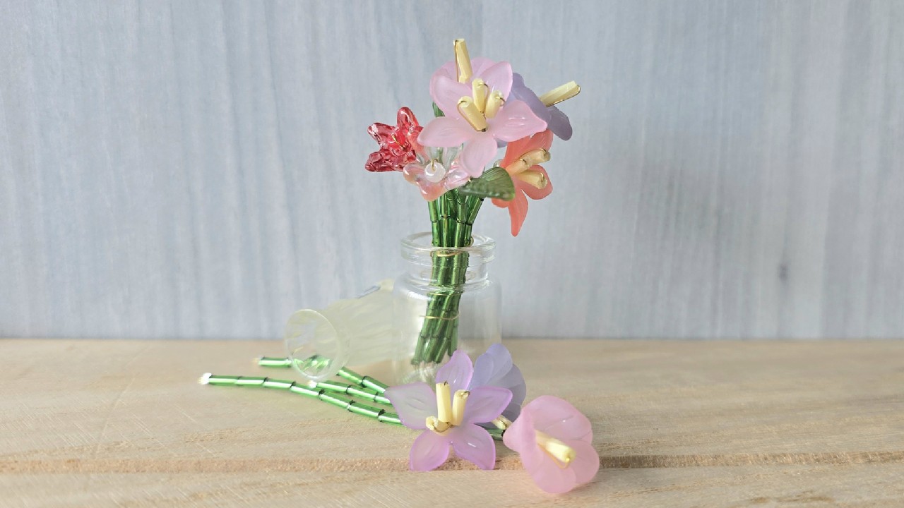 Get Crafty! – Beaded Lilies by Tippsyfingers