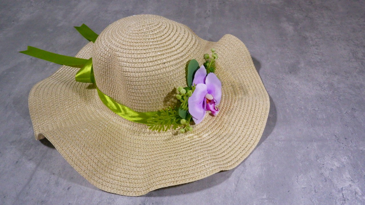 Get Crafty! – Orchid Sun Hat by Happy Hands Can